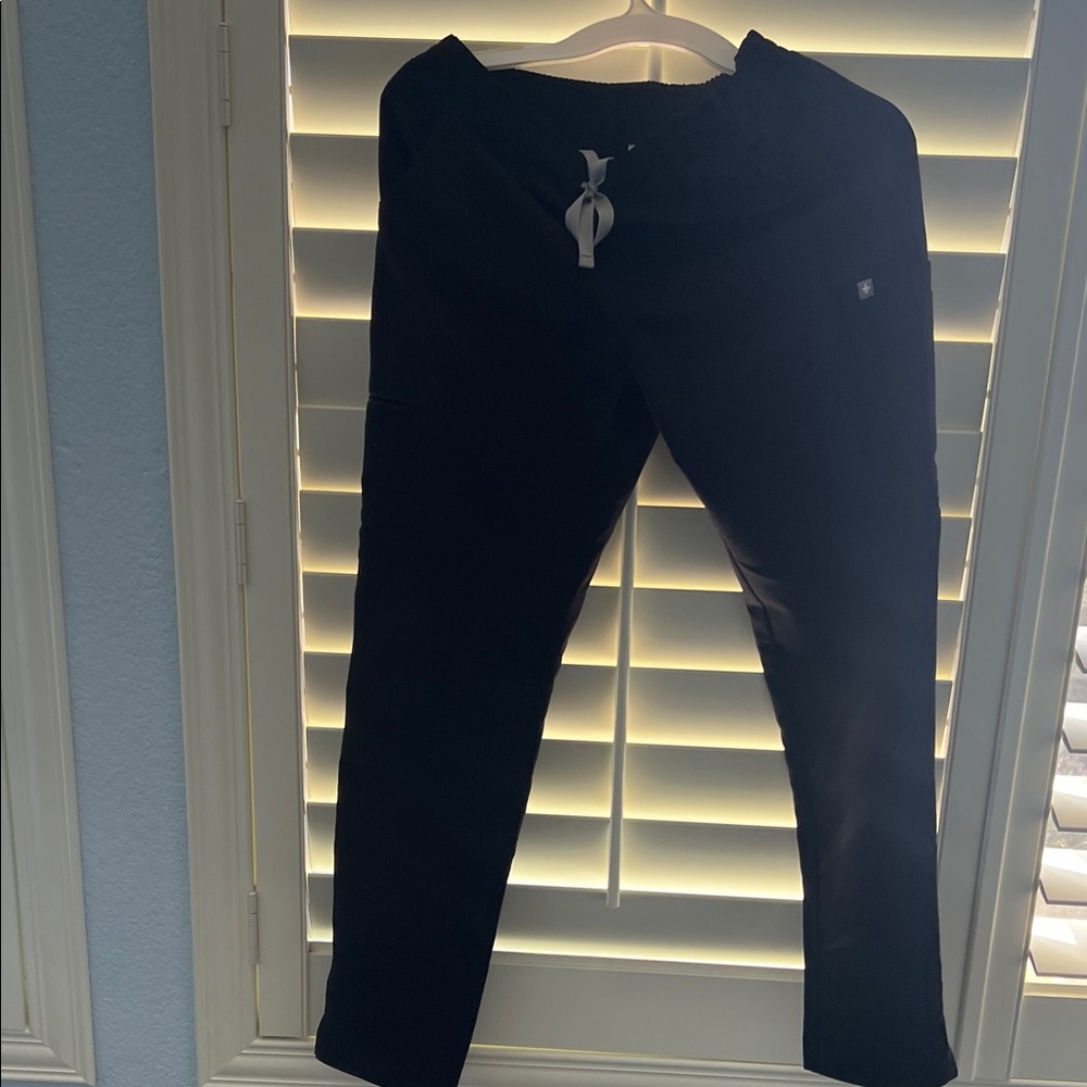 Figs Black Women's Pants